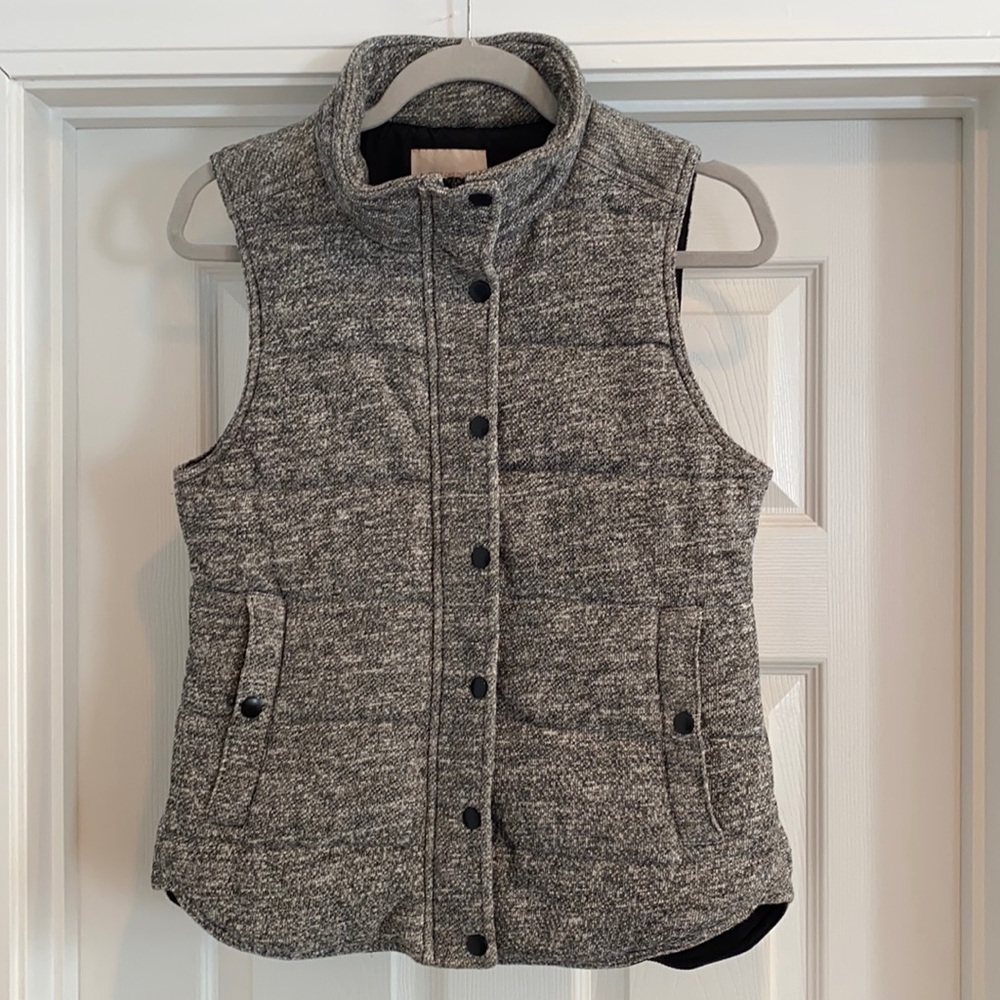 Skies are Blue gray vest